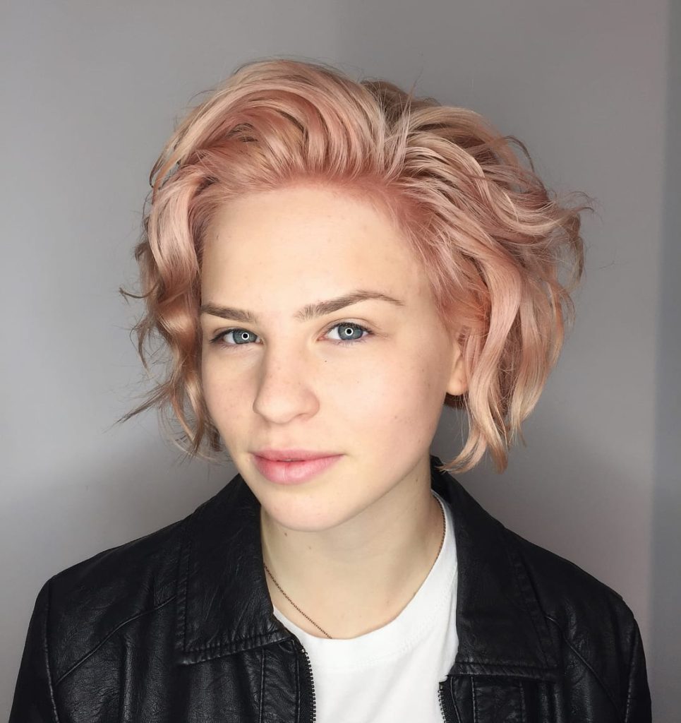 Rose Gold Bob with Undone Waves and Piecey Texture Short Hairstyle