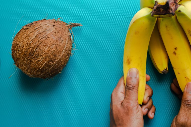 DIY BANANA HAIR MASK for HAIR LOSS and MOISTURE The Latest Hairstyles