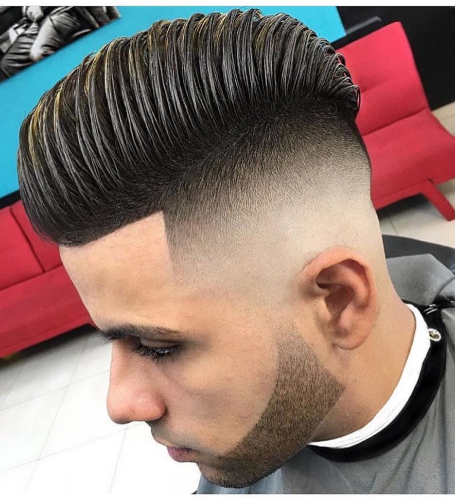 Skin fade hot sale comb over